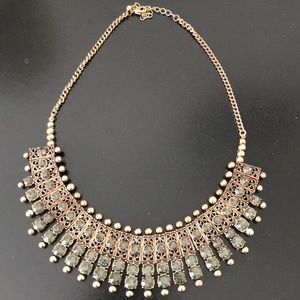 Olive green accent necklace